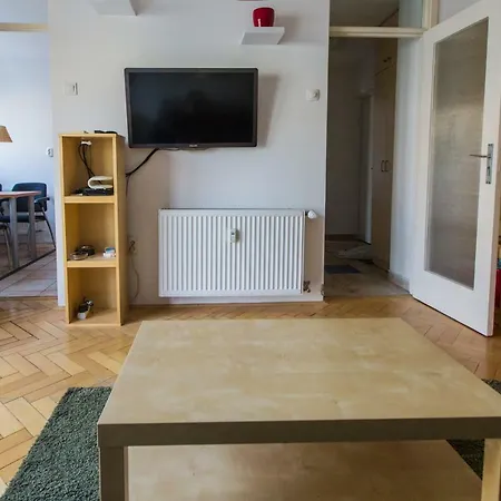 Photographer's Nest Apartment